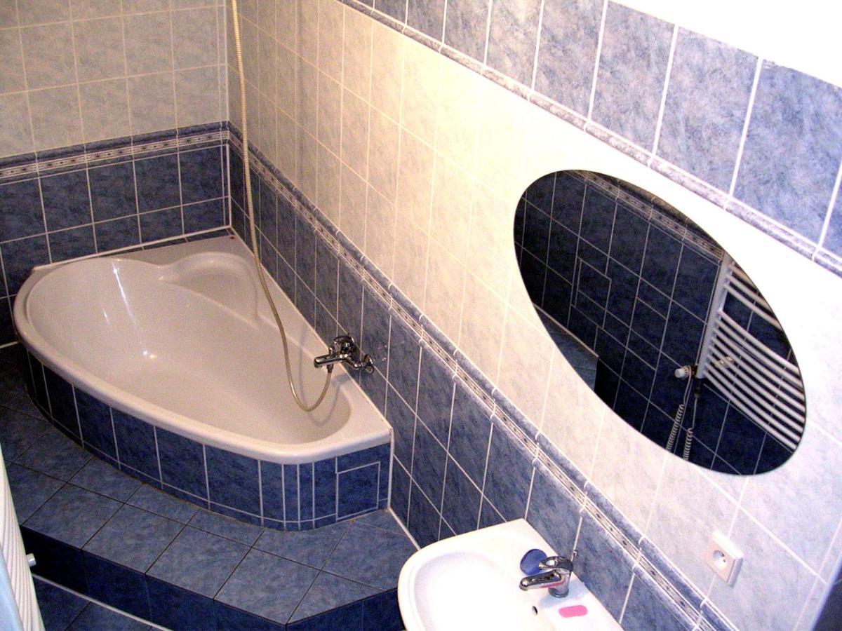 Pension Brillia Police nad Metují Extérieur photo